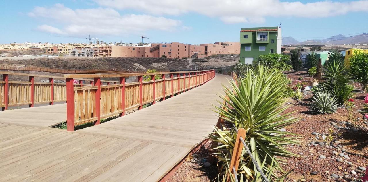 Apto Ache, Acogedor Apartamento De 66 M Con Terraza, Aire Acondicionado Y Parking Privado Gratuito Los Abrigos Eksteriør billede
